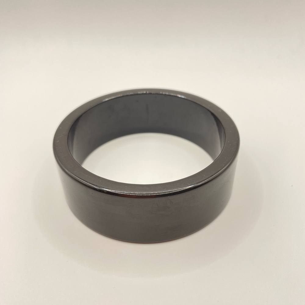 Vintage Bakelite Flat Bangle Bracelet Black 1” wide